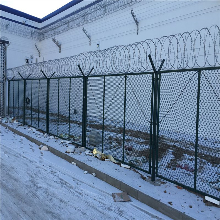 監獄鋼網墻案例展示圖片2
